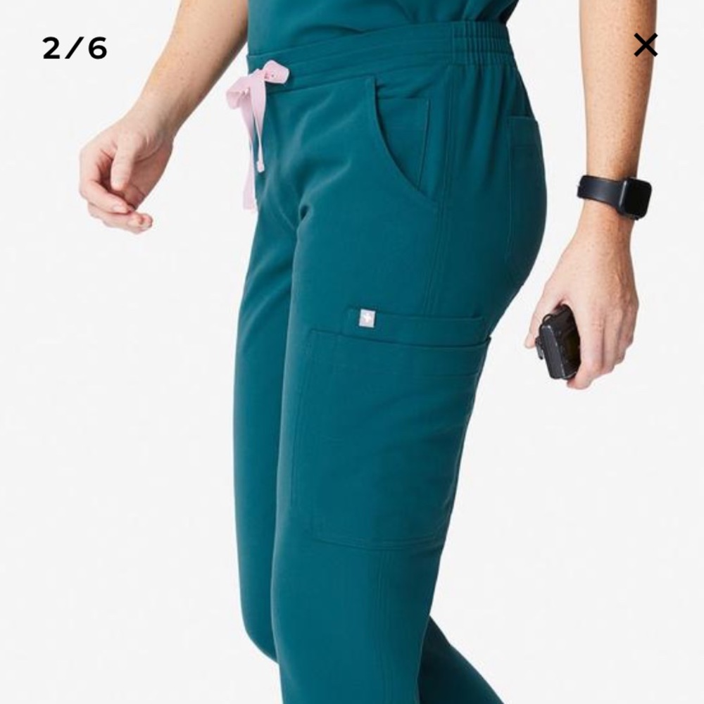 BNWT. Figs Caribbean blue YOLA pants SMALL